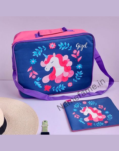 Overnight bag with pouch